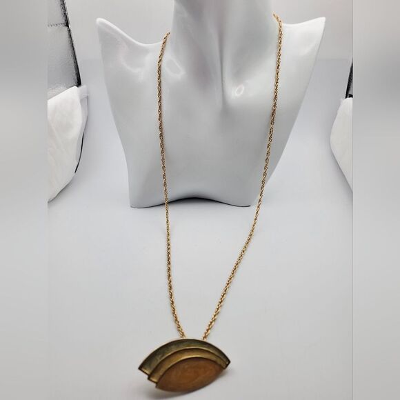 Repurposed monet vintage eye shaped necklace 😍 N2132 - Picture 1 of 5